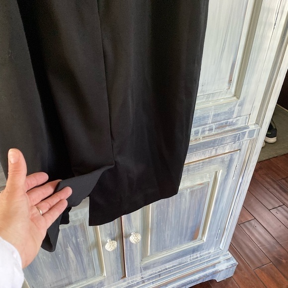 DANA Buchman Woman Black Tie Sleeveless Color Block Dress - Picture 4 of 11